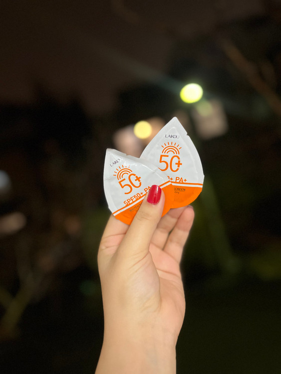 خرید ضدآفتاب مسافرتی تک نفره ارسال فوری