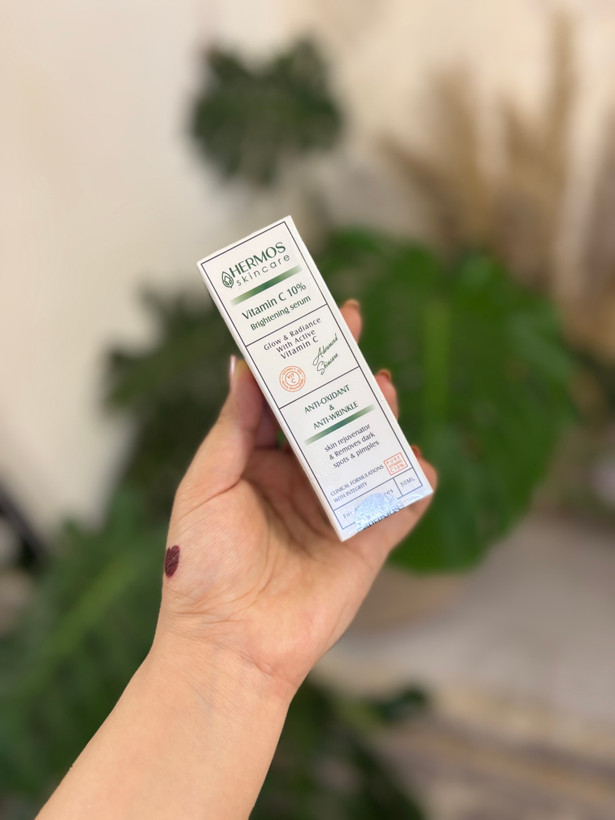 خرید سرم ویتامین سی ۱۰ درصد هرموس ارسال فوری vitamin c hermos serum